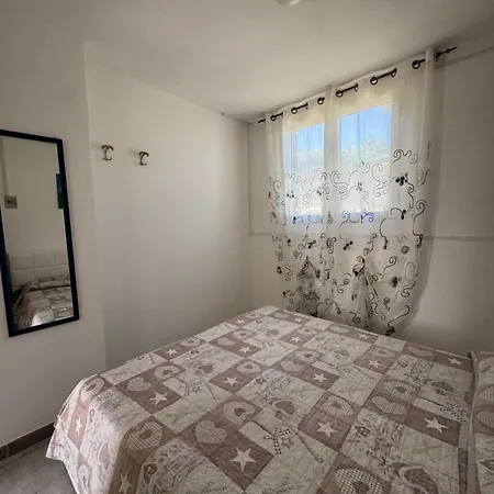 Zaiana Casa de Férias *
